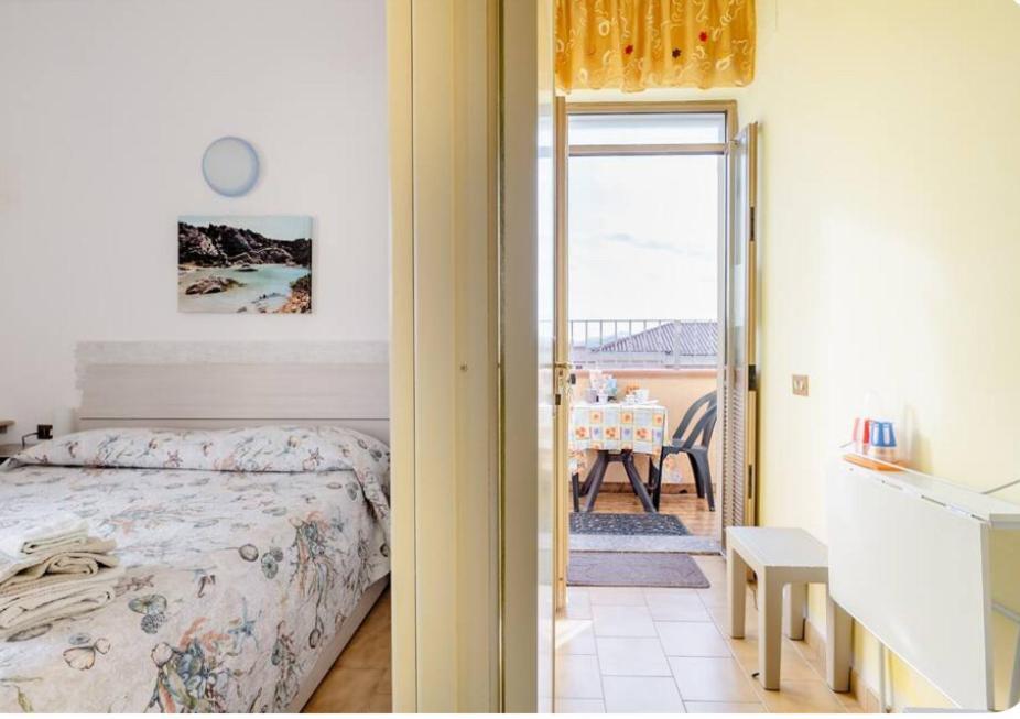 B&B Arcipelago La Maddalena  Bagian luar foto